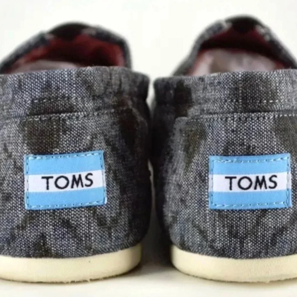 Brand New Without Box Toms+ Men Geometric Ikat Classics Size 9
